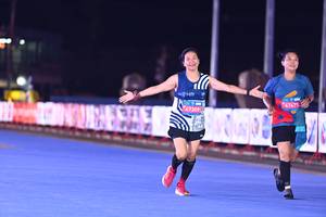 BIB: 
                            <button type="button" onclick="openModal(24212466)" class="btn btn-primary btn-sm float-right btn-popup" data-toggle="modal" data-target=".modal-high-quality">
                        <i class="fas fa-shopping-cart"></i> Add to Cart
                    </button>
                                            <button type="button" onclick="isThisMe(24212466, true)" class="btn btn-success btn-sm float-right btn-popup btn-isme hidden" data-toggle="tooltip" data-placement="bottom" title="นี่คือรูปของคุณใช่ไหม คลิกที่นี่เพื่อเอาเข้าอัลบั้ม">
                        <i class="fas fa-plus"></i> Add to album
                    </button>
                    <button type="button" onclick="isThisMe(24212466, false)" class="btn btn-warning btn-sm float-right btn-popup btn-isnotme hidden">
                        <i class="fas fa-ban"></i> Remove from album
                    </button>